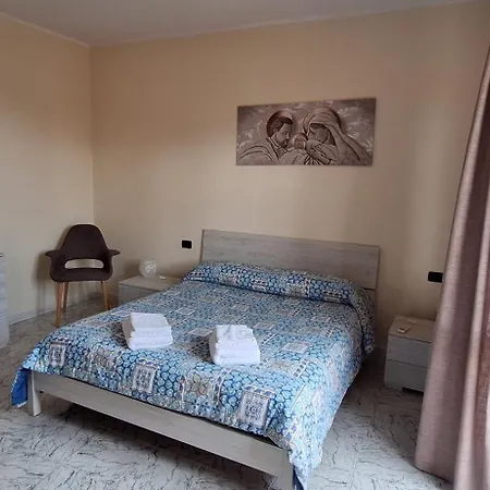 Mara Casa *