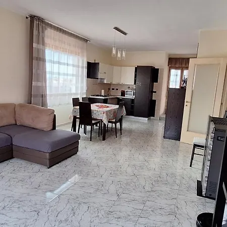 Hébergement de vacances Mara Casa *